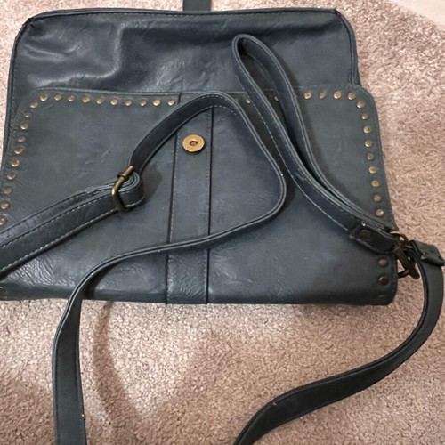 Women's petrol bag with studs like new, crossbody