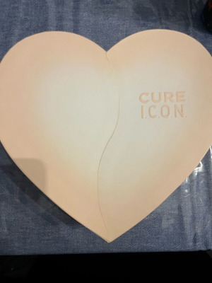 Icon Cure σετ καινούργιο με σαμπουάν, conditioner και σπρέι