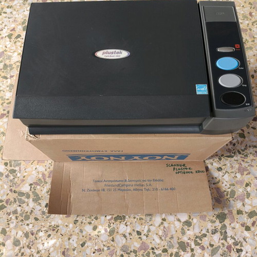 Scanner Plustek Optibook 3800 σαν καινούργιο, χωρίς CD εγκατάστασης