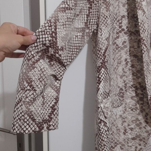 Actius Capri Pants and Jacket Set with Snake Pattern, New