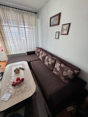 Sofa with sleep function like new and storage space