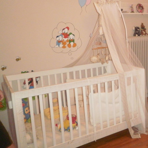Baby-Preteen Cot Bed like new with anatomical mattress
