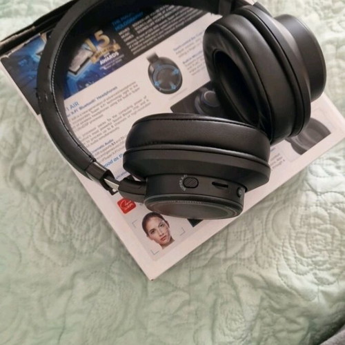 Creative SXFI Air wireless gaming headset like new