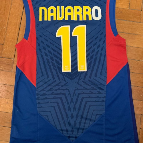 Barcelona Nike 2011-12 Navarro Small men's jersey used authentic