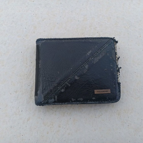 Pull&Bear black wallet used with wear