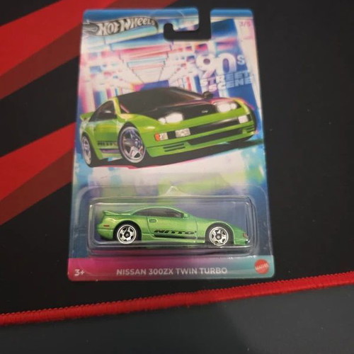 Hot Wheels Nissan 300ZX Twin Turbo new, 90s Street Scene