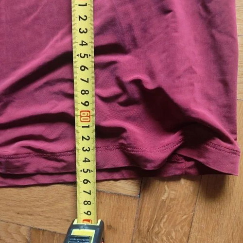 & Other Stories women's cupro T-shirt V-neck like new, red, XS/S
