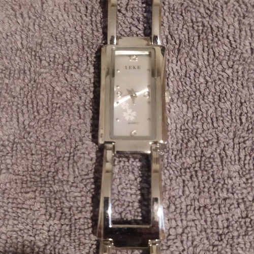 Women's silver watch like new