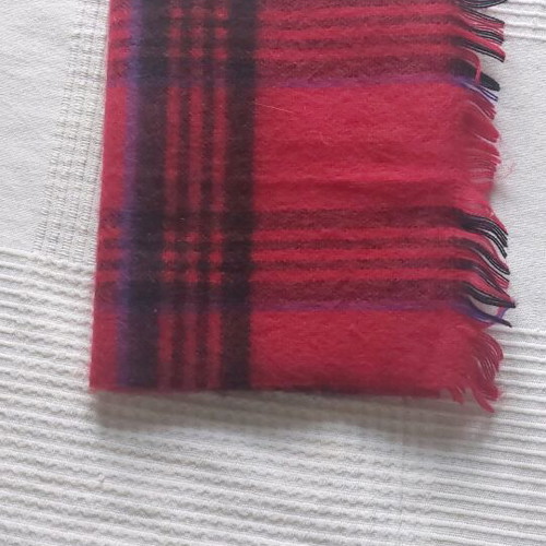 Scarf red acrylic like new, multicolored