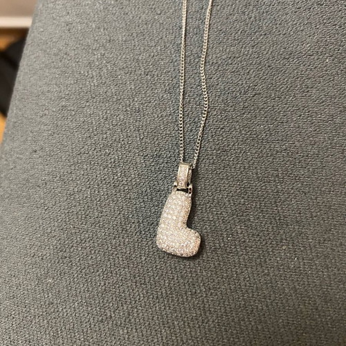 Necklace with stainless steel chain letter L new