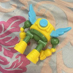 Super Zings robot like new