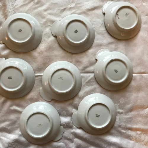 Set of 8 used porcelain plates/bowls D.F. Czechoslovakia