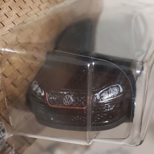 Matchbox Volkswagen Golf GTI MK5 sealed