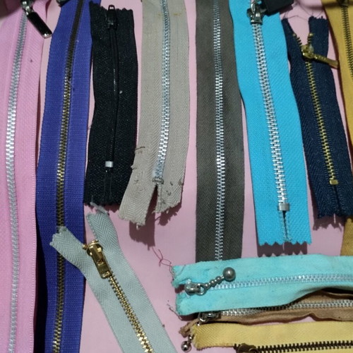 Iron zippers pack of 20 in various colors and sizes new