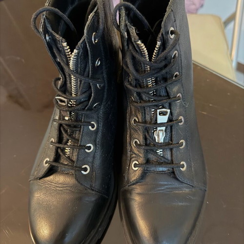 Booties like new, size 38, black