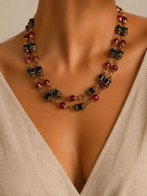 Vintage long necklace with glass beads, adjustable clasp