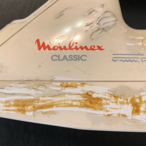Moulinex electric knife used with worn yellow rubber