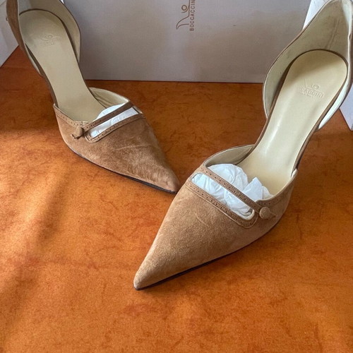 Branded women's pumps new