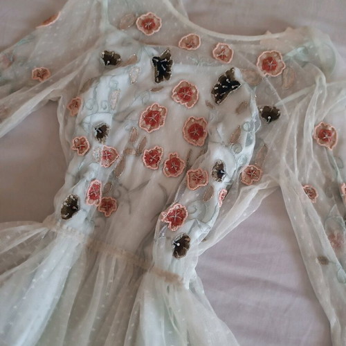 Fairy dress polka dot with tulle and embroidered details, like new, size S