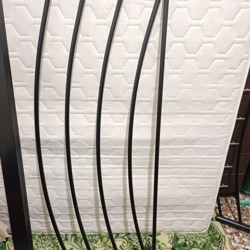 Double bed with metal frame and like new mattress