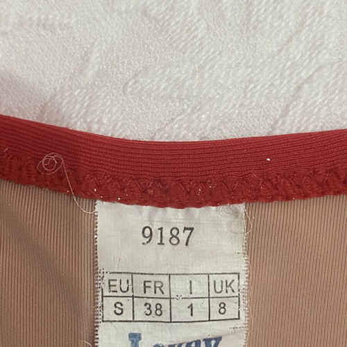 Lovey red bikini used, size S bottom and EU 70B top with removable cups