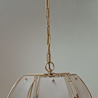 Ceiling light like new with playful children's design
