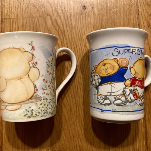 Forever Friends mugs used, set of 2