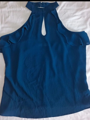Blue nautical off-shoulder top like new, size L-XL