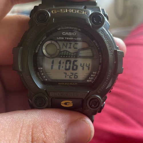 Casio men's watch green like new