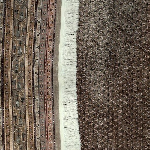 Persian rug used in good condition, silk and wool, handmade 2.84x2.00