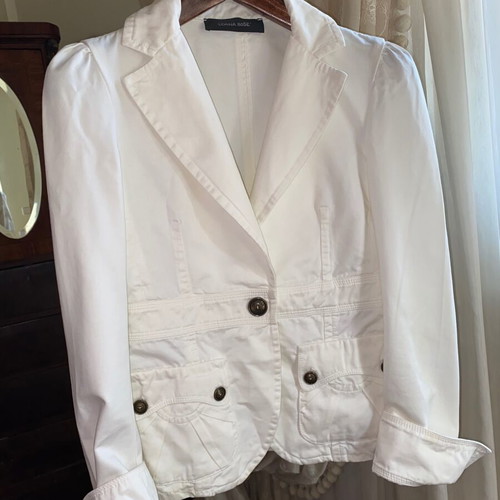 Lorna Bose white cotton jacket like new