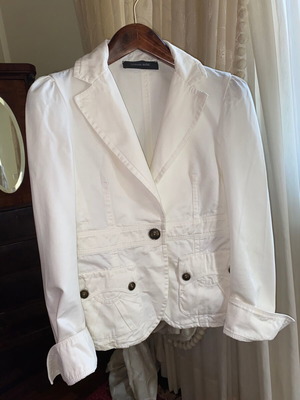 Lorna Bose white cotton jacket like new
