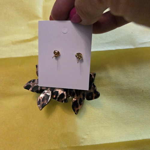 Women's leopard earrings new, 6 centimeters long