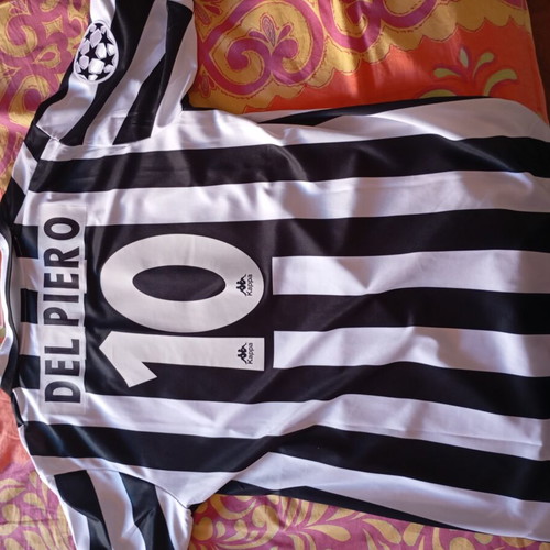 Juventus Del Piero Jersey large, like new, official replica