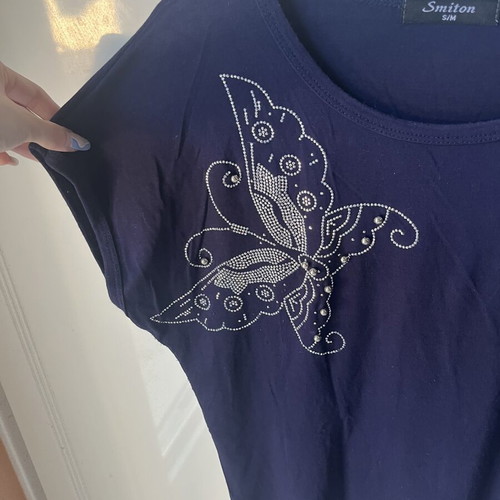 Smiton women's t-shirts with butterfly design like new, sizes S and M