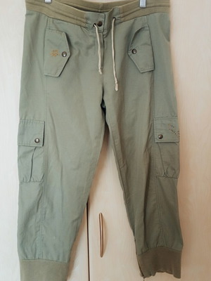 Vintage Y2K Cargo Capri Pants Rebecca Blu μεταχειρισμένο, χακί με κέντημα