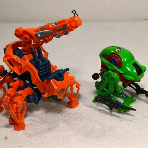 Workbot robots by NEW RAY 1994 used, pack