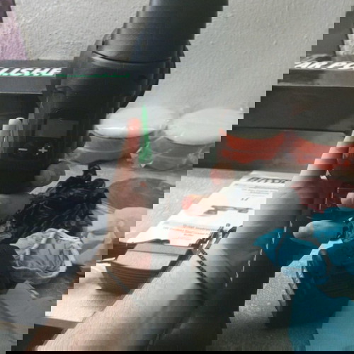 Professional polisher with 2 batteries new