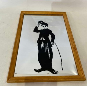 Vintage καθρέπτης με απεικόνιση του Τσάρλι Τσάπλιν 32x22