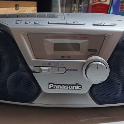 Panasonic RX-D10 radio cassette player CD player like new