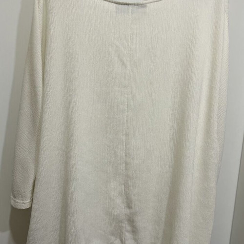 Oversize women's blouse with V-neck, size 56/58