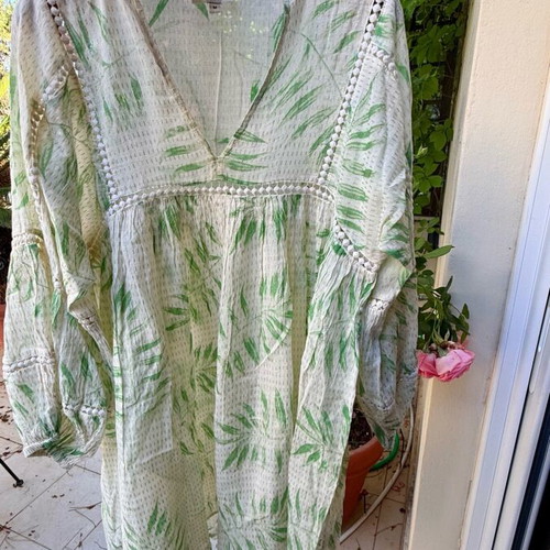 Nisó tropical print boho dress size M like new