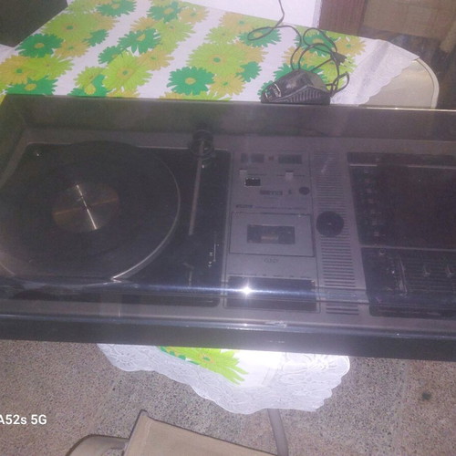 Metz record player used