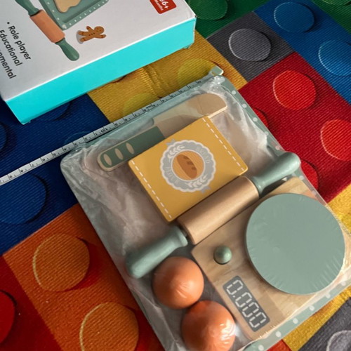 Wooden cookie making set new, role play toy