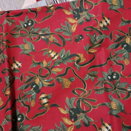 Christmas round tablecloth new, diameter 175cm