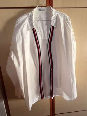 Zara oversized white shirt with striped detail XL like new