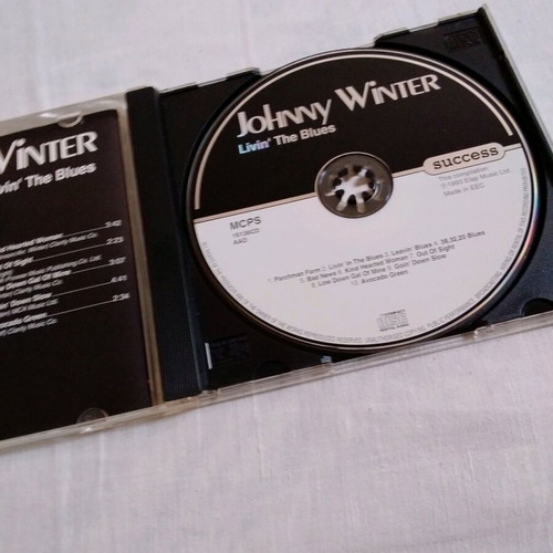 Johnny Winter Livin' The Blues CD like new