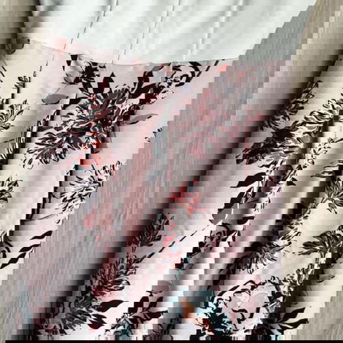 Dress with white top and pink floral print like new, size 40