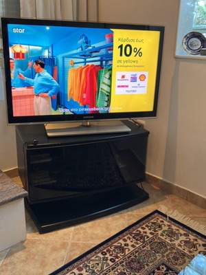 Τηλεόραση Samsung 40 ιντσών μεταχειρισμένη, όχι smart