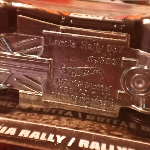 Hot Wheels Lancia Rally Rallye 037 Chase Treasure Hunt New